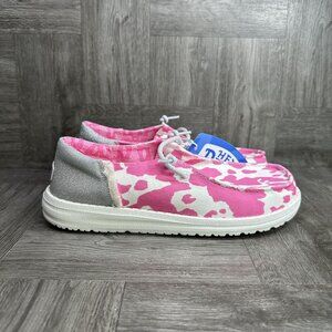 Hey Dude Wendy Funk Cowgirl Bling Women's size 7 Pink White Slip On Shoes